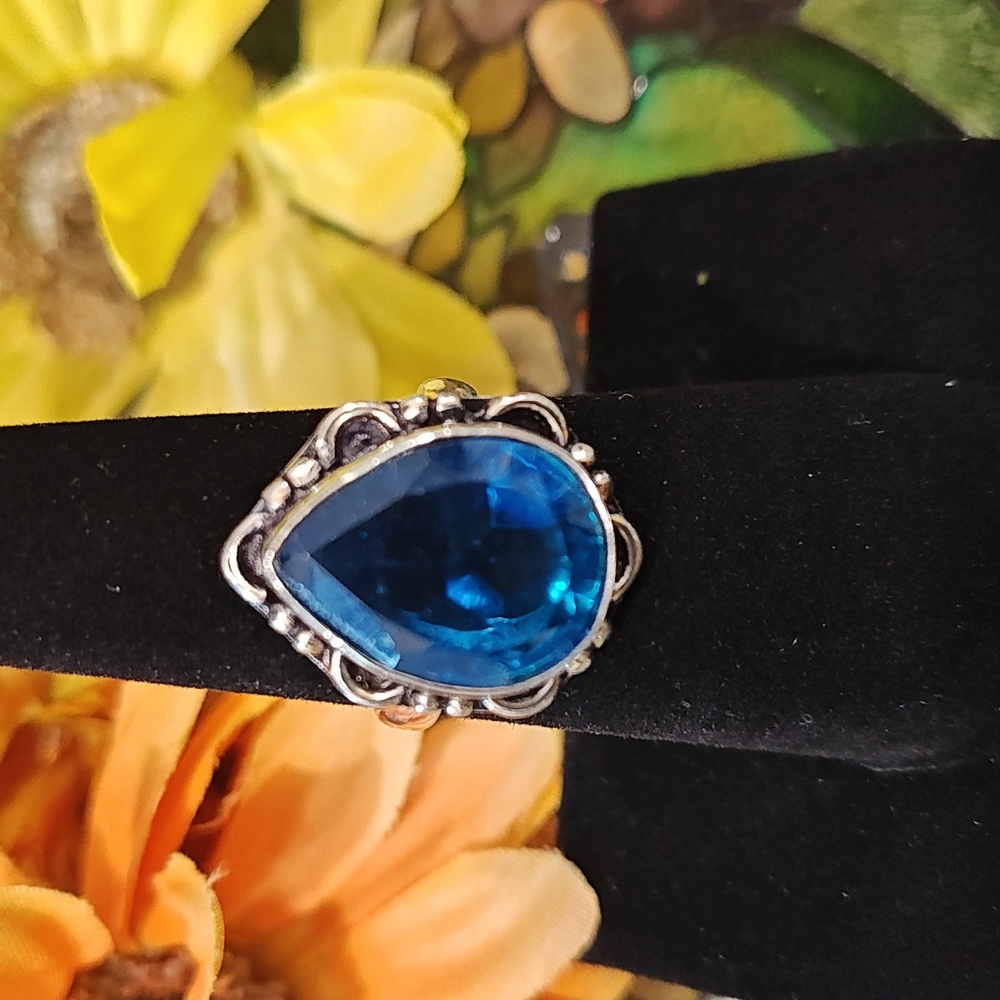 Blue Topaz Gemstone Ring - Size 6 1/4
